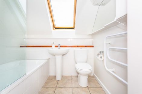 Photo of property in 186d Chester Street East, Christchurch Central, Christchurch, 8011