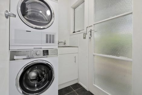 Photo of property in 3/30 Arabi Street, Sandringham, Auckland, 1041