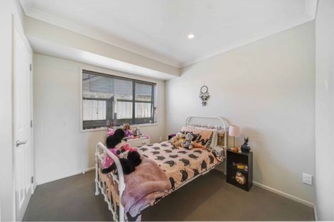 Photo of property in 32 Margarita Rise, Pukekohe, 2120