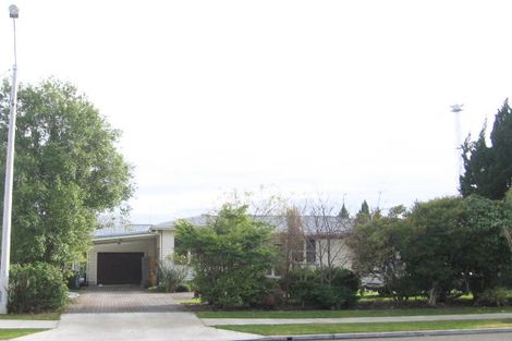 Photo of property in 1006 Caroline Road, Mayfair, Hastings, 4122