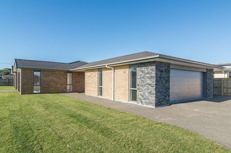 Photo of property in 12 Christow Court, Paraparaumu, 5032