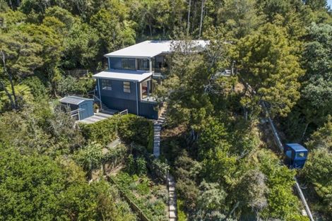 Photo of property in 177 Kawakawa Bay Coast Road, Kawakawa Bay, Papakura, 2585