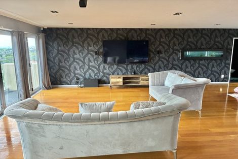 Photo of property in 4 The Enclave, Totara Heights, Auckland, 2105