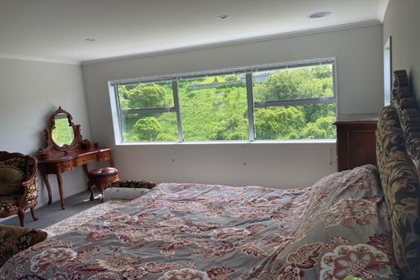 Photo of property in 188 Westchester Drive, Churton Park, Wellington, 6037