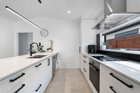 Photo of property in 9 Maara Close, Papamoa Beach, Papamoa, 3118