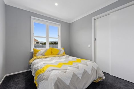 Photo of property in 42 Mountbatten Grove, Clouston Park, Upper Hutt, 5018