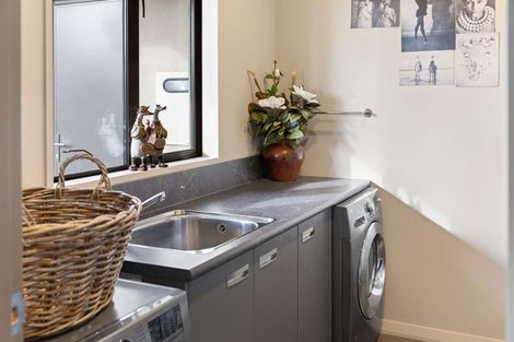 Photo of property in 1521 Dipton Winton Highway, Centre Bush, Winton, 9782