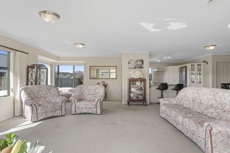 Photo of property in 76 Birch Street, Hilltop, Taupo, 3330