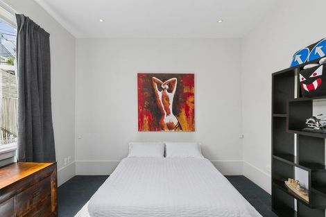 Photo of property in 1 Duke Street, Mount Victoria, Wellington, 6011