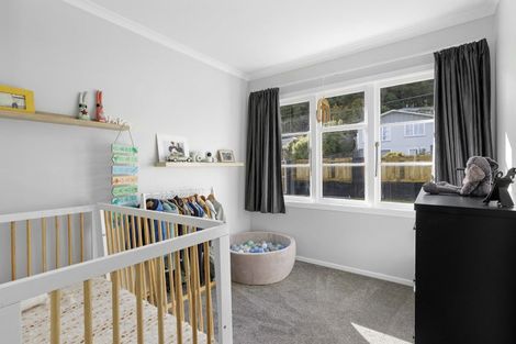 Photo of property in 38 Petrie Street, Wainuiomata, Lower Hutt, 5014