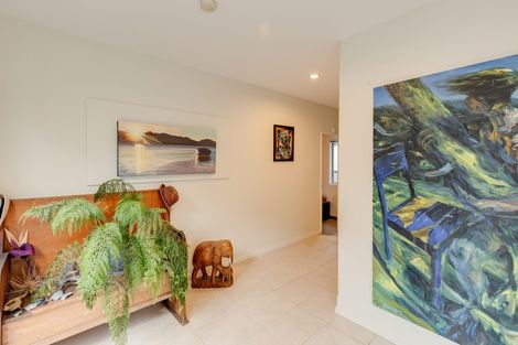 Photo of property in 378 Marine Parade, South New Brighton, Christchurch, 8062