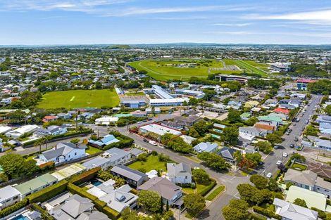 Photo of property in 67 St Vincent Avenue, Remuera, Auckland, 1050