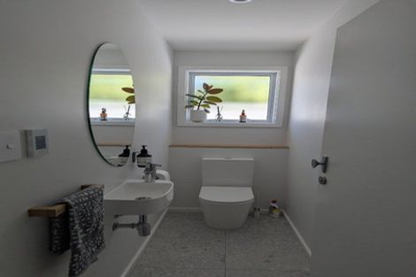 Photo of property in 41 Landsdowne Terrace, Cashmere, Christchurch, 8022