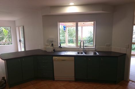 Photo of property in 1/149a Glengarry Road, Glen Eden, Auckland, 0602