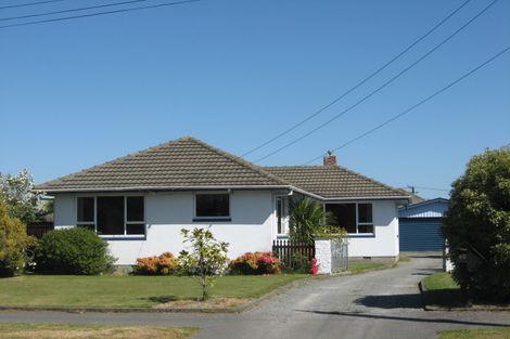 Photo of property in 40 Wilton Crescent, Bishopdale, Christchurch, 8053