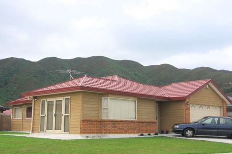 Photo of property in 75 Mandel Mews, Waiwhetu, Lower Hutt, 5010