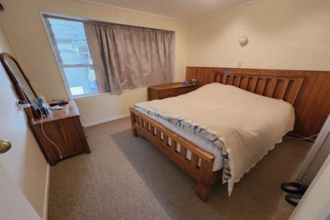 Photo of property in 2b Barbary Avenue, Kelston, Auckland, 0602