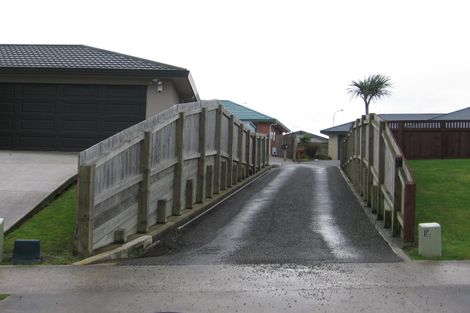 Photo of property in 96 Parnell Heights, Kelvin Grove, Palmerston North, 4414