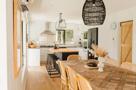 Photo of property in 144 Govan Wilson Road, Whangaripo, Warkworth, 0985