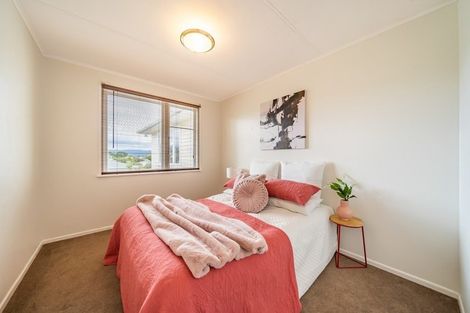 Photo of property in 21 Cherry Blossom Grove, Maungaraki, Lower Hutt, 5010