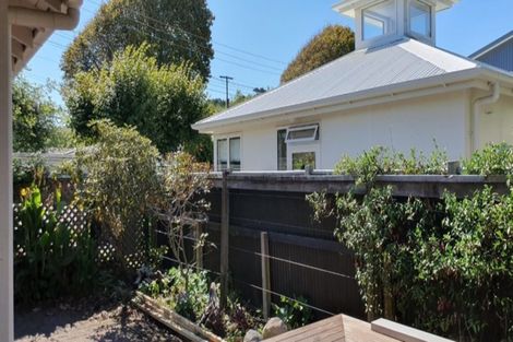 Photo of property in 1 Ngapuhi Street, Saint Johns Hill, Whanganui, 4501
