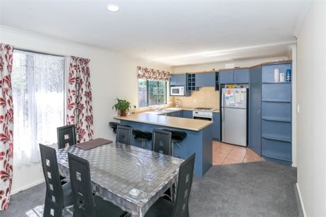 Photo of property in 38a Heath Street, St Andrews, Hamilton, 3200