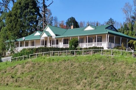 Photo of property in 59 Chamberlain Road, Bombay, 2675