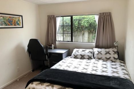 Photo of property in 53b Cambridge Terrace, Waiwhetu, Lower Hutt, 5010
