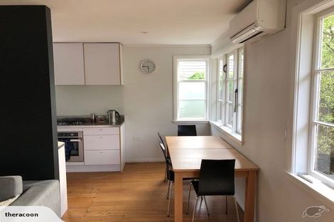 Photo of property in 1/45 Hutchinson Avenue, New Lynn, Auckland, 0600