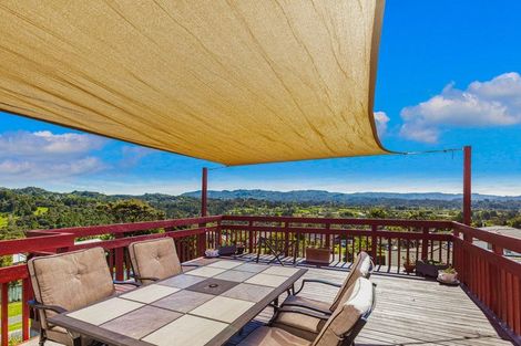 Photo of property in 7 Phillip Avenue, Glen Eden, Auckland, 0602