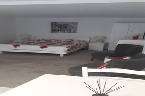 Photo of property in 3 Fordyce Avenue, Sunnyhills, Auckland, 2010