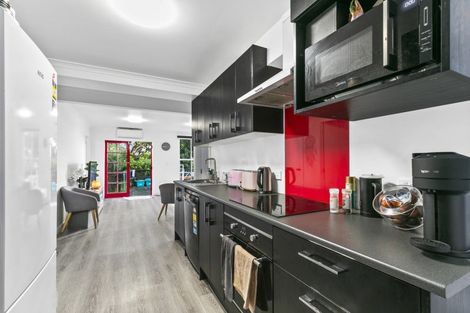 Photo of property in 31 Devon Street, Aro Valley, Wellington, 6021