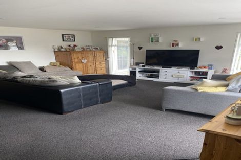 Photo of property in 48 Tahuna Street, Pegasus, 7612