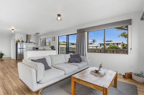 Photo of property in 185 Harbour Road, Ohope, 3121