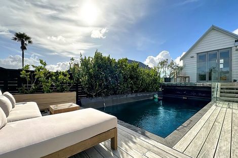 Photo of property in 18 Wairakei Street, Greenlane, Auckland, 1051