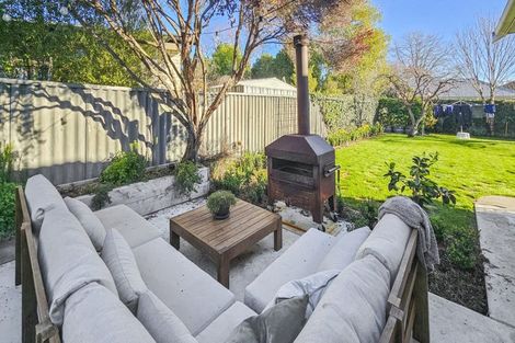 Photo of property in 8 James Cook Street, Havelock North, 4130