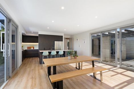 Photo of property in 289 Riverbank Road, Wanaka, 9382