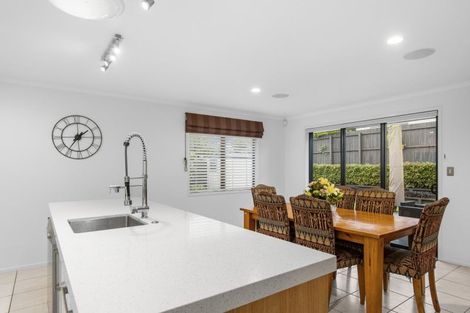 Photo of property in 36 Inverness Drive, Pyes Pa, Tauranga, 3112