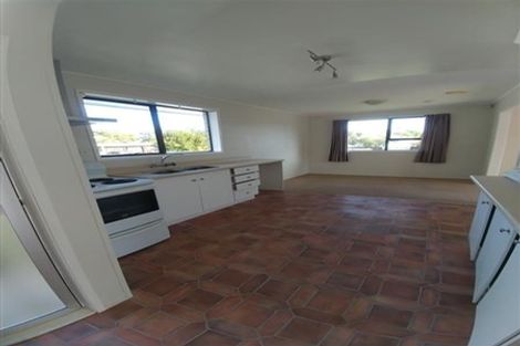 Photo of property in 394 Bucklands Beach Road, Bucklands Beach, Auckland, 2012