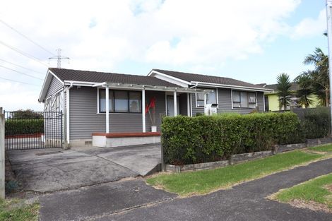 Photo of property in 34 Dissmeyer Drive, Clover Park, Auckland, 2019