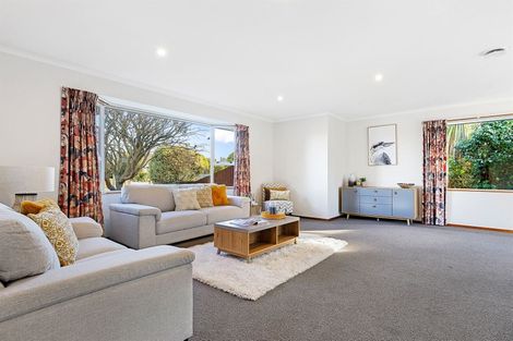 Photo of property in 10 Beauford Place, Parklands, Christchurch, 8083