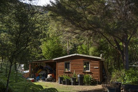 Photo of property in 165 Boons Valley Road, Waikawa, Picton, 7220