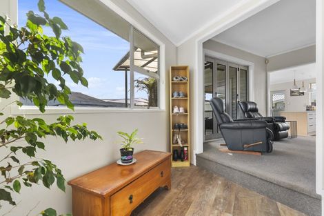 Photo of property in 76 Beerescourt Road, Beerescourt, Hamilton, 3200