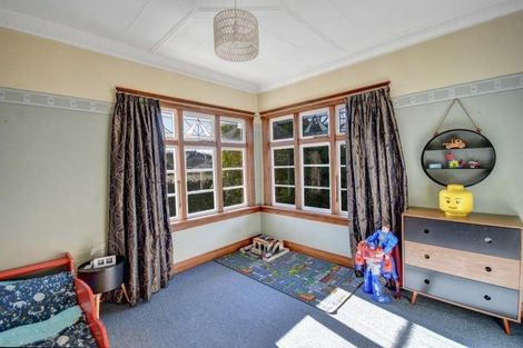 Photo of property in 79 Middleton Road, Kew, Dunedin, 9012