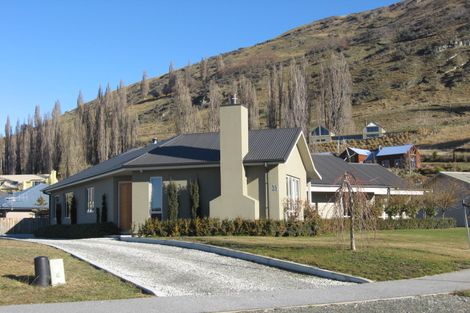 Photo of property in 25 Portree Drive, Lower Shotover, Queenstown, 9371