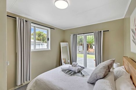 Photo of property in 3265 South Head Road, South Head, Helensville, 0874