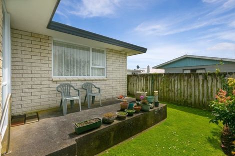 Photo of property in 2/46 Dorset Avenue, Westown, New Plymouth, 4310