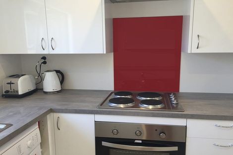 Photo of property in 6a Tonga Place, Riccarton, Christchurch, 8041