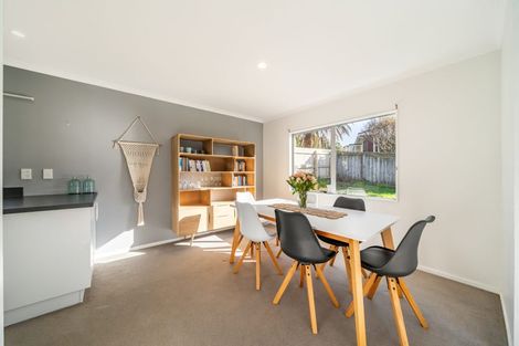 Photo of property in 115a Dimock Street, Titahi Bay, Porirua, 5022