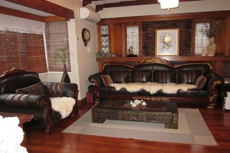 Photo of property in 1298 Dominion Road, Mount Roskill, Auckland, 1041